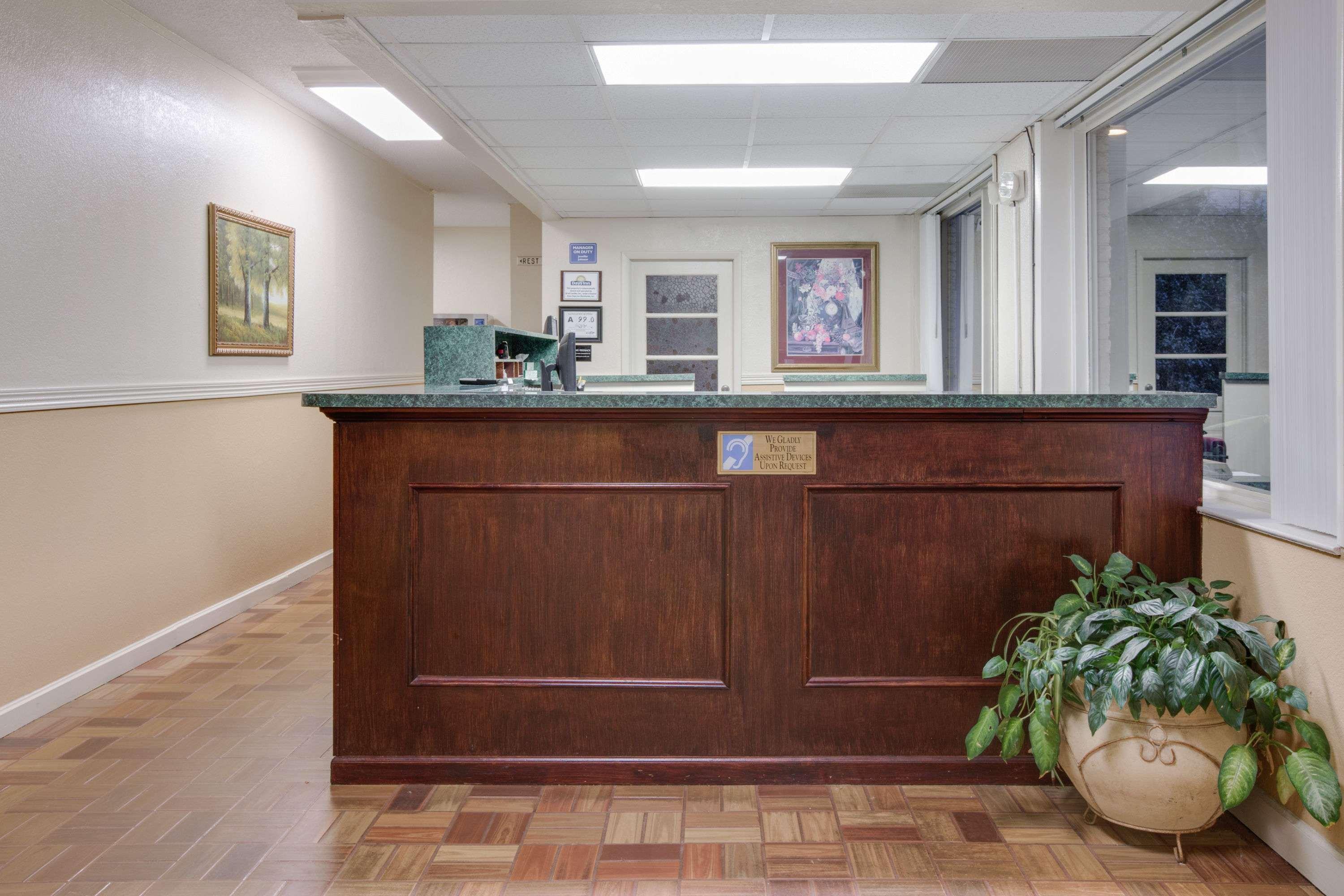 Days Inn By Wyndham Asheville West Candler Zewnętrze zdjęcie